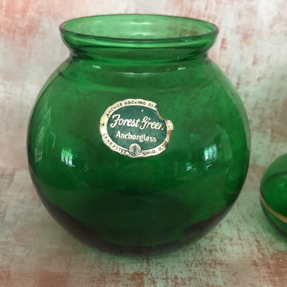 Vintage Anchor Hocking Green Bud Vases, Set of 2 - Picture 2 of 10